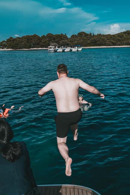 Split: Blue Lagoon & 3 Islands – Premium Speedboat Trip - FAQ