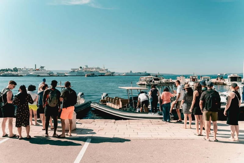 Split: Blue Lagoon & 3 Islands Small Group Speedboat Tour - Toto Travel Meeting Point and the Speedboat Tempo From Split