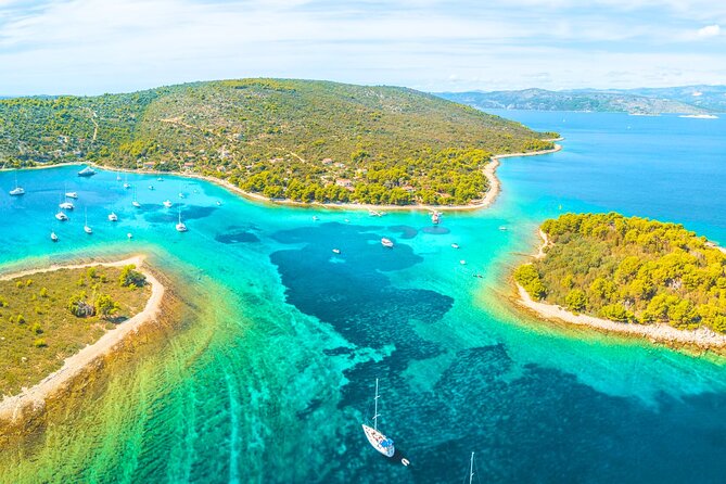 Split: Blue Lagoon & 3 Islands Speedboat Tour - Small group - Stop One: Trogir in About One Hour (UNESCO Time Well Used)