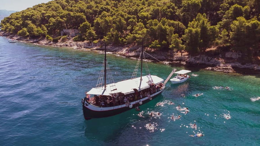 Split: Blue Lagoon & 3 Islands Tour with Lunch & Hidden Bay - The Full-Day Route: 10:00 to 18:00 and How the Timing Works