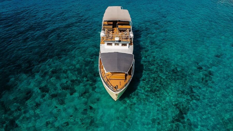 Split: Blue Lagoon and 3 Island Cruise with Food and Drinks - Meeting Point on the Riva: Start Easy or You’ll Be Sprinting
