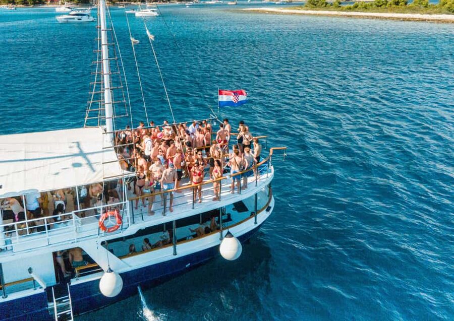 Split: Blue Lagoon Boat Party, Djs, Swim, Shots & AfterParty - Key highlights you’ll actually care about