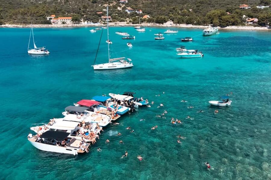 Split: Blue Lagoon, Trogir & Solta Speedboat Tour - Split to the speedboat: why this tour starts strong
