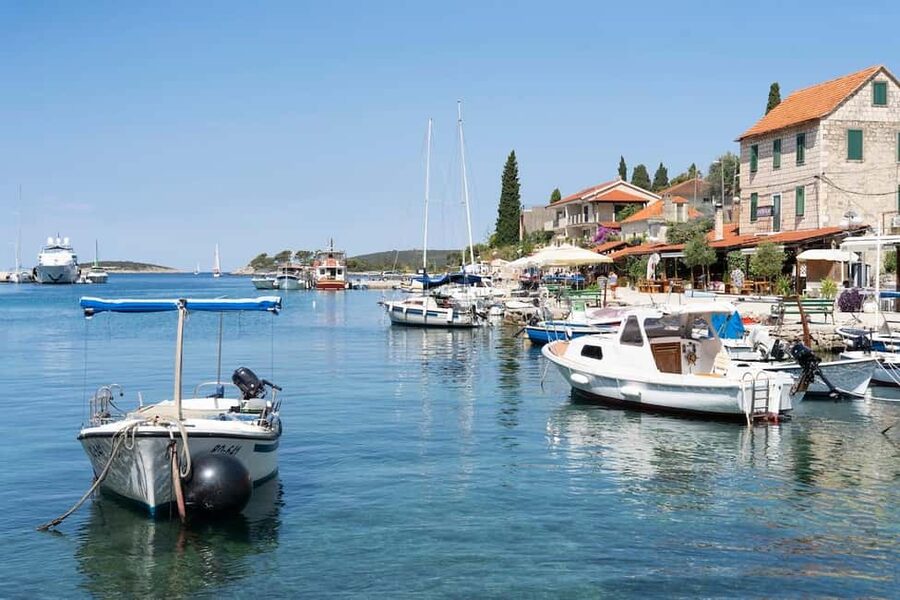 Split: Blue Lagoon, Trogir & Solta Speedboat Tour - Who this tour suits best, and who should skip it