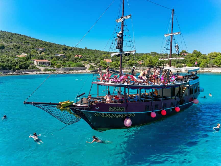 Split: Blue Lagoon Underwater Museum Tour w/Lunch & Drinks - Blue Lagoon Swim Breaks and Boat Jumps You Can Actually Enjoy