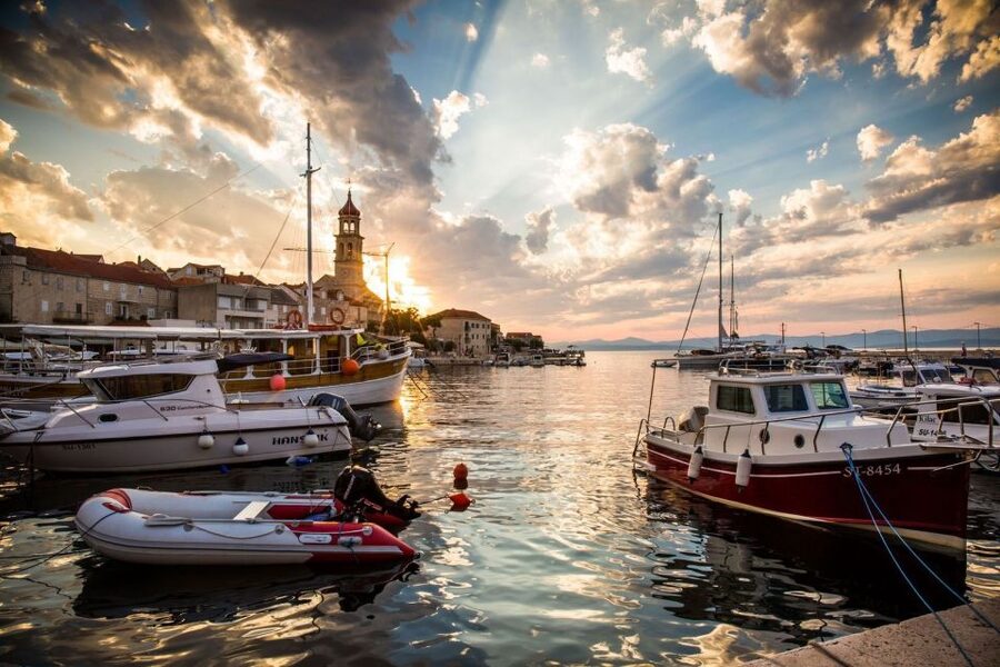 Split: Brac Island and Sutivan Village Sunset Boat Tour - Key Highlights I Think You Should Prioritize