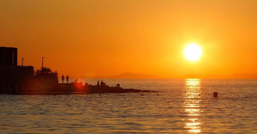 Split: Brac Island and Sutivan Village Sunset Boat Tour - Private Sunset Boat Tour From Split, How It Feels in Real Time