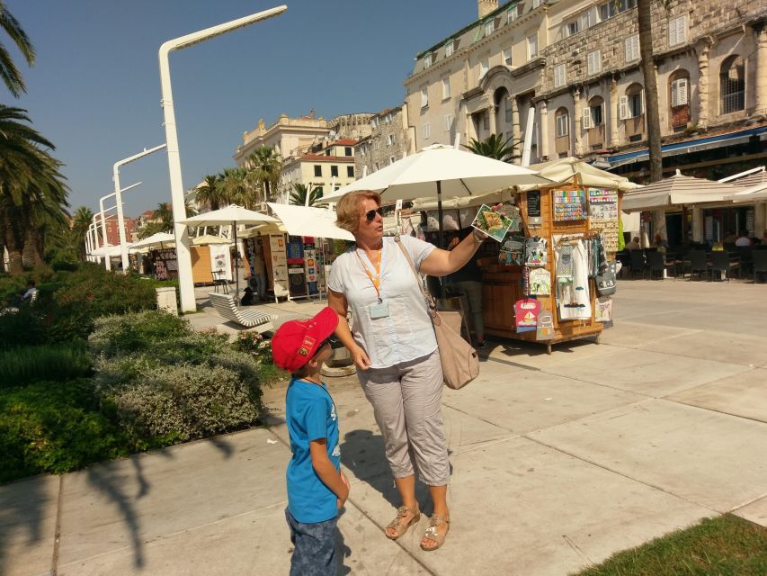 Split: city center private walking tour 2 h - Peristil and St. Duje Cathedral: where the palace meets worship