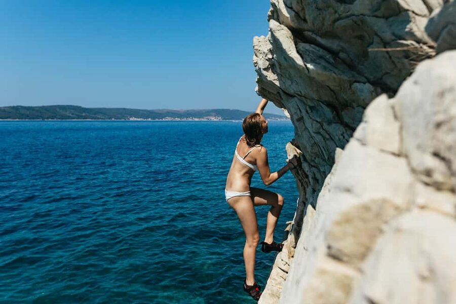 Split: Cliff Jumping & Deep Water Solo Tour - Swimming skills and water rules that keep it real