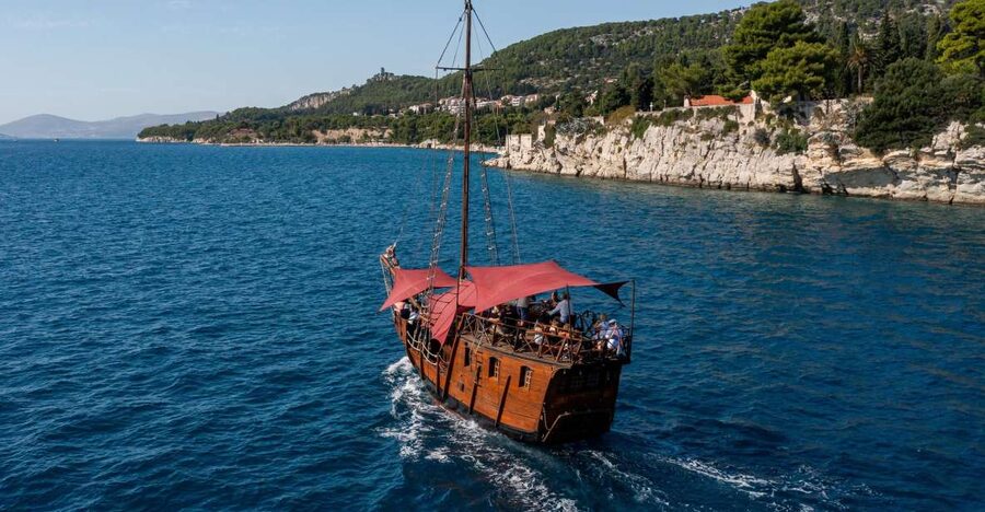Split: Cruise on Columbo's Pirate Ship "Santa Maria" - Marjan Hill, Kašuni Beach, and Bačvice from the sea