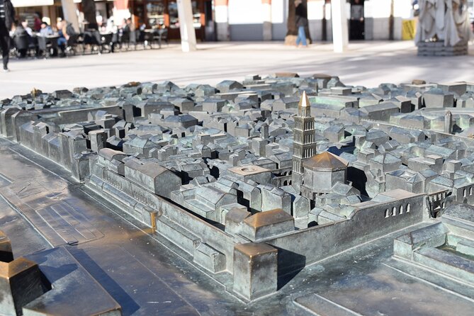 Split & Diocletian's Palace Walking Tour - Why the guide matters, from Mia’s humor to Ivan’s practical help