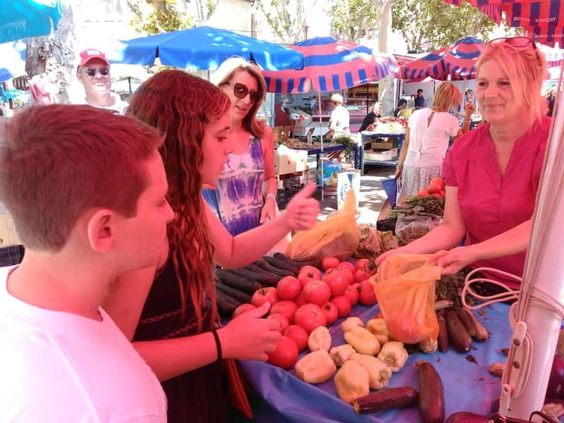 Split: Food Tasting Walking Tour - Walking in Diocletian’s Palace, starting at Golden Gate