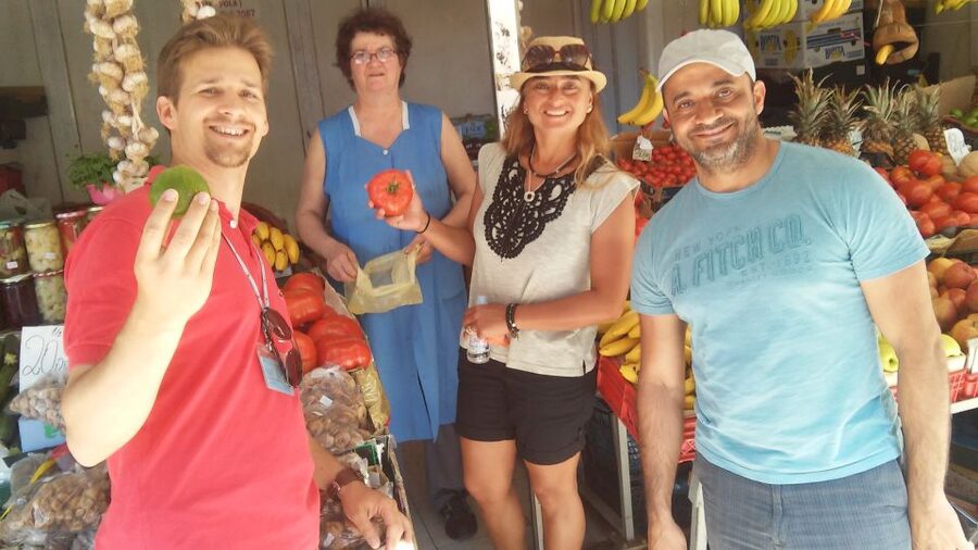 Split: Food Tasting Walking Tour - How much food you get for $64, and why the timing matters