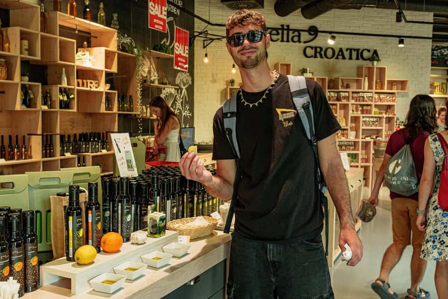 Split: Green Line with Open Bus to Klis & Olive Museum - Stella Croatica Ethno-village and Olive Oil Museum: what you’re really paying for
