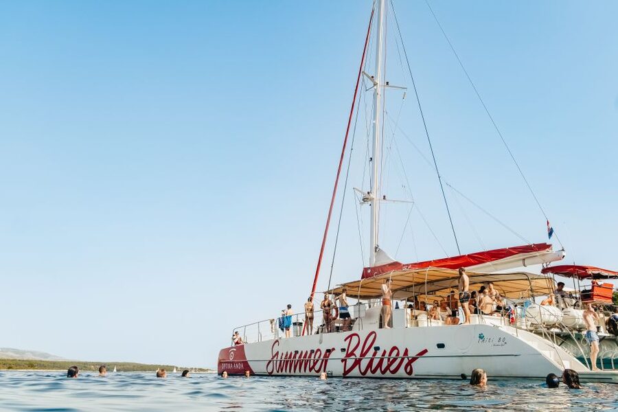 Split: Hvar, Pakleni, Brač & Šolta All-inclusive Tour - The Hvar break: guided old town time plus freedom to wander