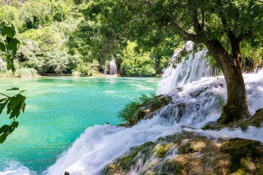 Split: Krka Waterfalls Guided Day Trip with Swim & Boat Tour - From Split To Krka, A day that starts organized