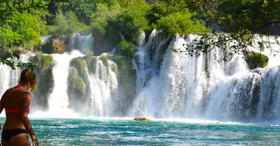 Split: Krka Waterfalls Guided Day Trip with Swim & Boat Tour - The 30-minute boat cruise to Skradin is a built-in reset