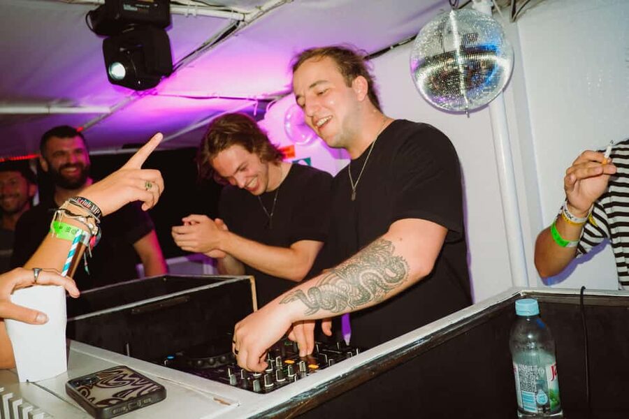 Split: Night Boat Party with Free Shots, Dj and After Party - The Club Finish: Entry Included, Timing Done for You