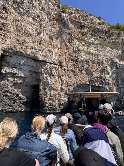 Split/Podstrana: Blue Cave, Hvar & 6 Islands Speedboat Trip - Pakleni Islands: One Hour to Swim, Snorkel, and Relax