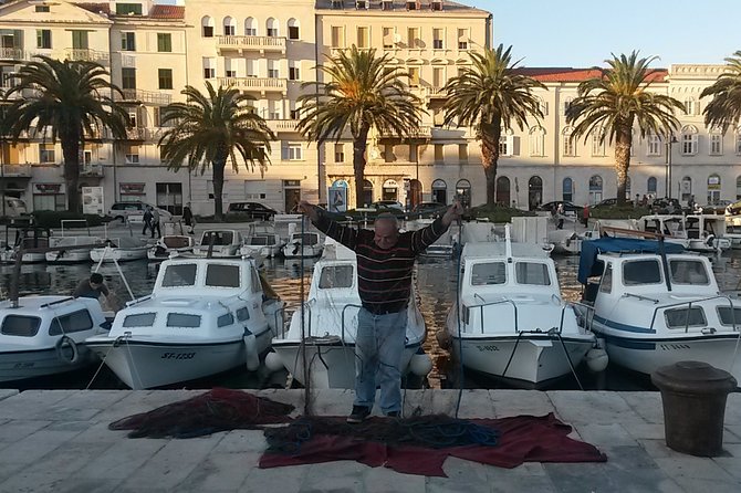 SPLIT-PREMIUM Emperor's Walking Tour for History Lovers + Museum - Peoples Square, then you shift from medieval to Roman again