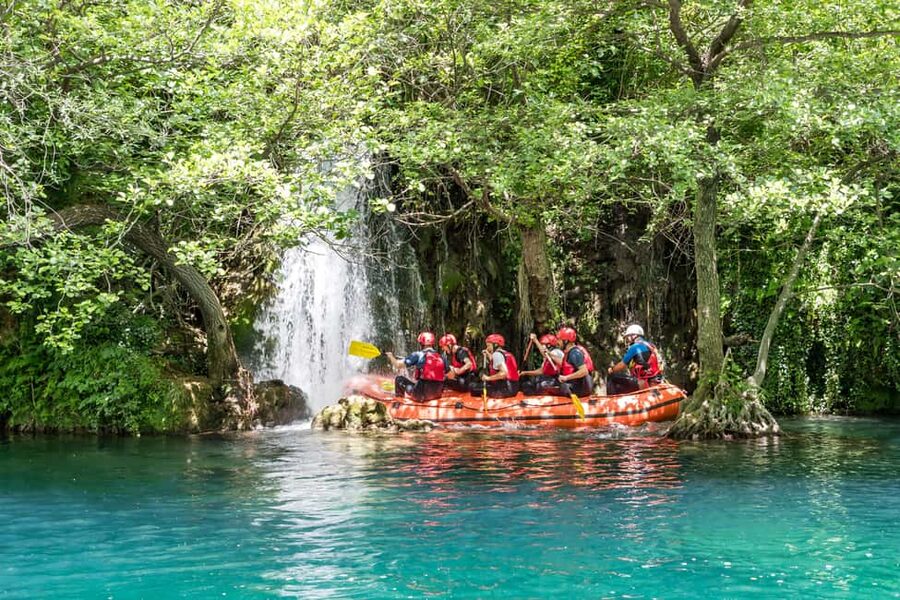 Split: Premium Rafting,Cave exploring,Cliff jumping & Picnic - Quick hits: what makes this Cetina trip special