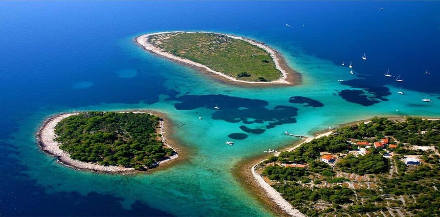 Split: Private Blue Lagoon 3 islands with speed boat - Price for up to 5, why $671 can still be good value