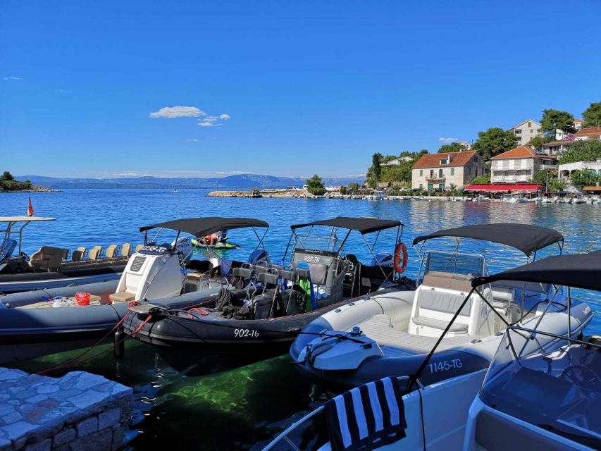 Split: Private Full Day Boat Trip to Blue Lagoon and Trogir - Stomorska Bay: lunch options with old-school taverns nearby
