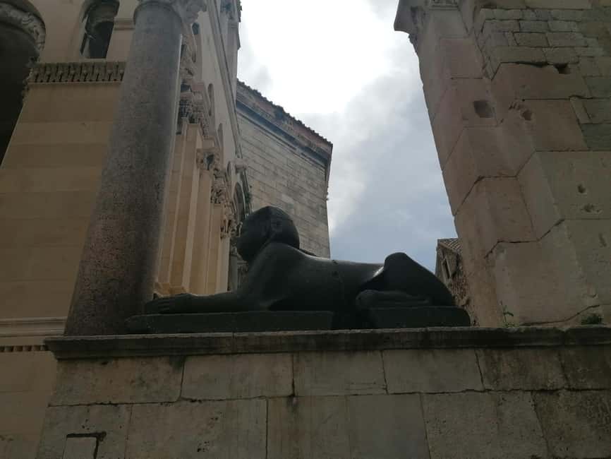 Split; Private Morning Walking Tour in Split - Price, group size, and what makes it good value