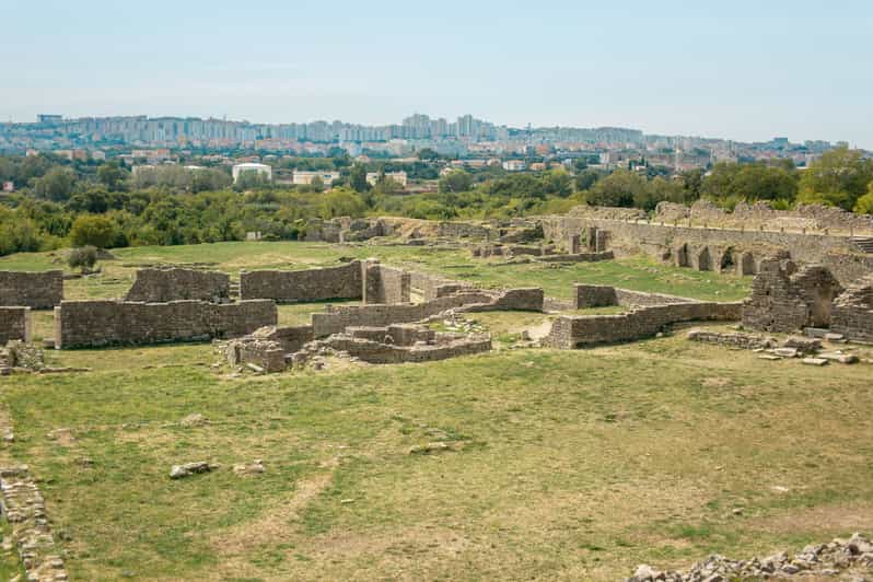 Split: Private tour to Salona, Vitturi castle and Trogir - Salona Archaeological Park: Roman Dalmatia in real scale