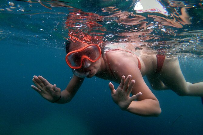 Split Sea Kayaking & Snorkeling Tour - Rocky Terrain Rules: What to Pack and What to Wear