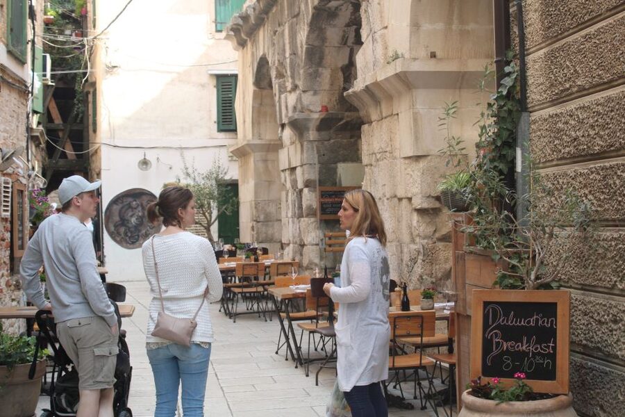 Split: Small Group Food Tour with Private Option - Chocolate stop with a Guinness record, then rafiol cake at the oldest bakery