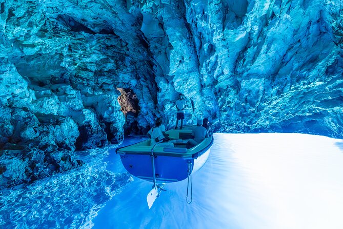 Split/Trogir: Blue Cave, Vis and Hvar Small Group Tour - A speedboat day trip that links Vis and Hvar in one shot