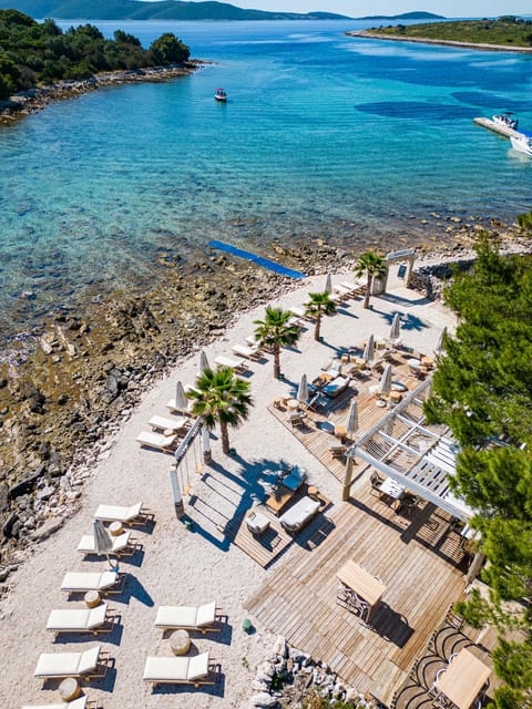 Split/Trogir: Half-Day 3-Island Speedboat Adventure - FAQ