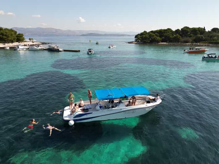 Split/Trogir: Half-Day 3-Island Speedboat Adventure - On-board comfort, crew energy, and the extras that actually help