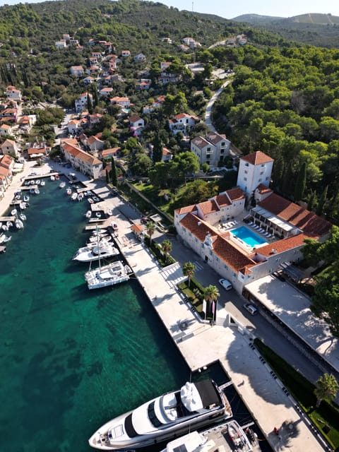 Split/Trogir: Half-Day 3-Island Speedboat Adventure - Who should book this 3-island speedboat, and what to watch for