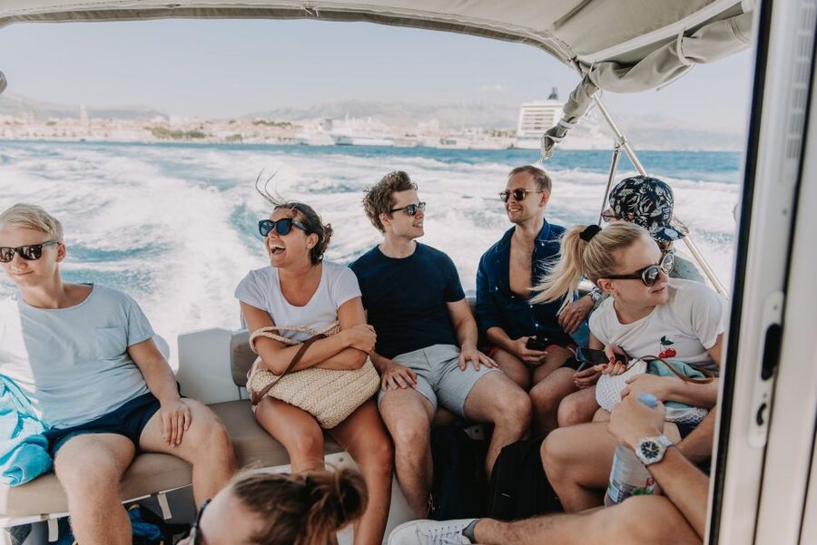 Split & Trogir: Private Blue Lagoon & Wine Tasting Boat Tour - Lunch, water, and timing: the part many people forget