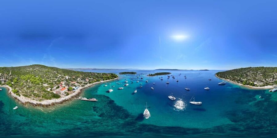Split/Trogir: Trogir, Blue Lagoon, and Solta Speedboat Trip - Blue Lagoon Swim Break: Swimming and Snorkeling With Real Time