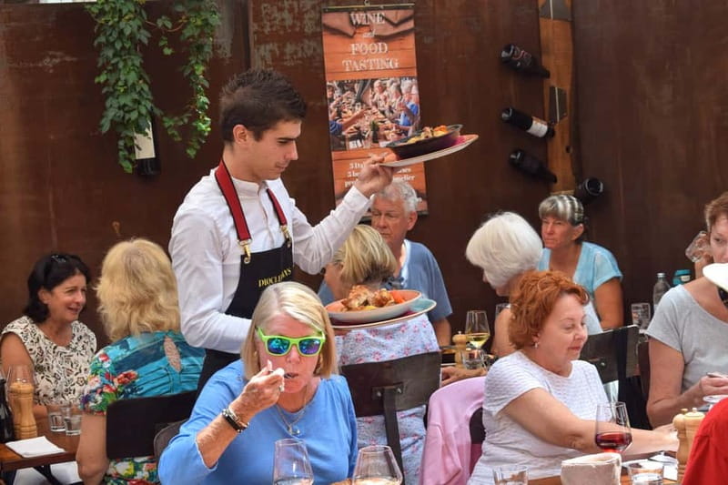 Split: Wine Tasting in the Diocletian's Palace - The snack experience, traditional bites that feel local