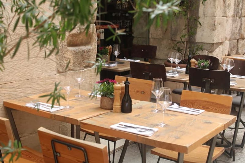 Split: Wine Tasting in the Diocletian's Palace - Host style and what the feedback gets right