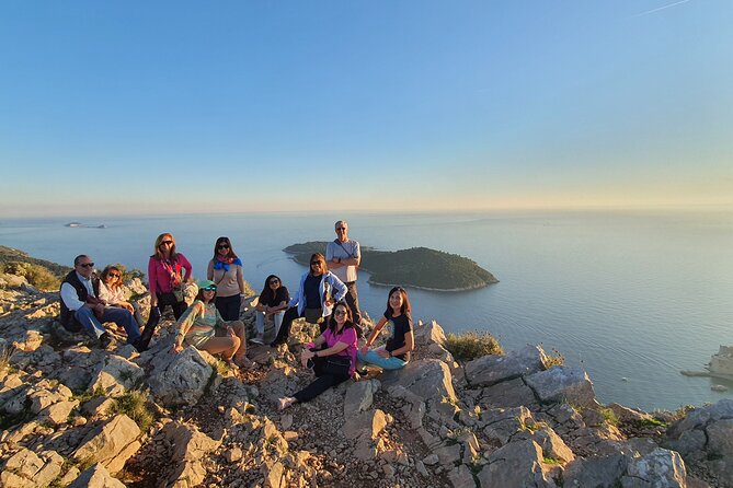 Sunset and Wine / Dubrovnik Sunset Tour and Premium Wine Tasting - Wine tasting with the view: how to enjoy it without rushing