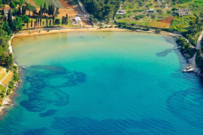 Taxi Supetar, Brač - Comfort for families and groups, not just couples
