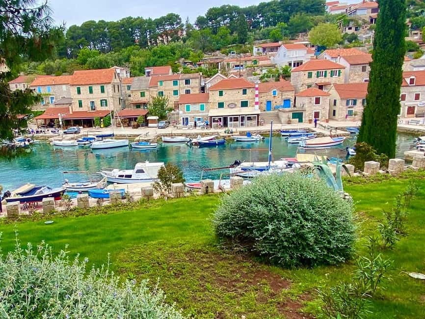 Trogir: Blue Lagoon, Maslinica, and Solinska Bay Boat Tour - From Trogir marina to open-water speed, with wind in your hair