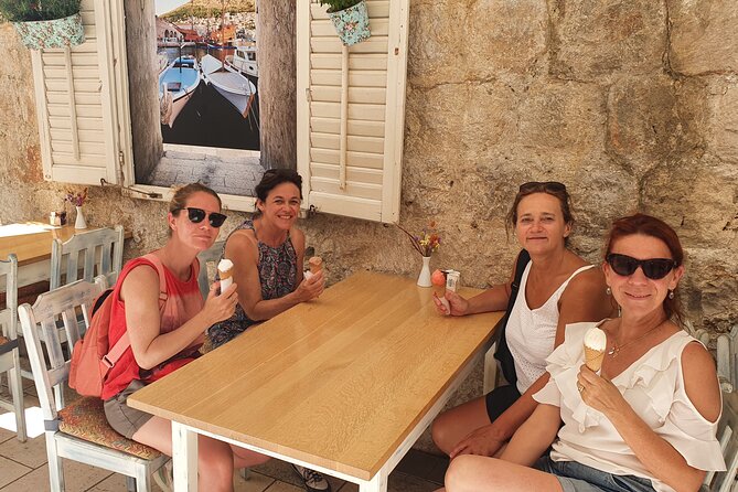 Wine, food and olive oil by PhD student - Who should book (and who might want a different kind of tour)