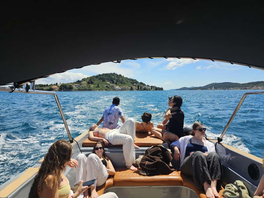 Zadar: 3 Islands Luxury Boat Tour with Aperol Spritz - Kali, the fisherman village break with local fish and a cold drink