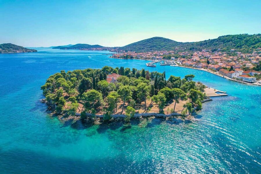 Zadar: 3 Islands Speedboat Tour with Drinks and Diving - Your half-day plan in plain terms (and what you actually get)