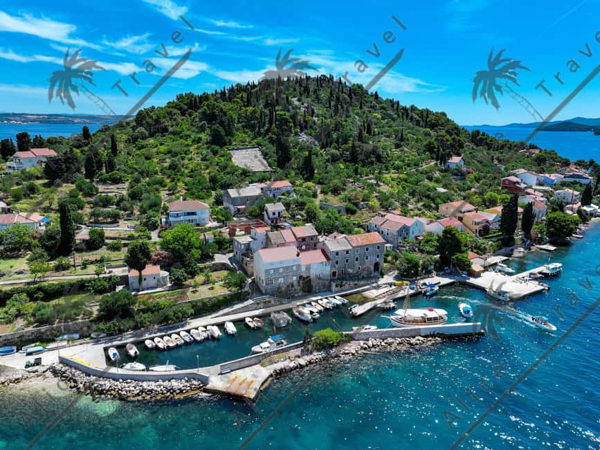Zadar: Boat Tour with Snorkeling and Drinks - From Restaurant Fosa to the open sea