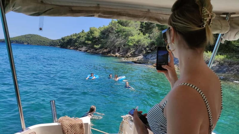 Zadar: Boat Tour with Snorkeling and Drinks - Drinks on board and the small moments that make it feel local