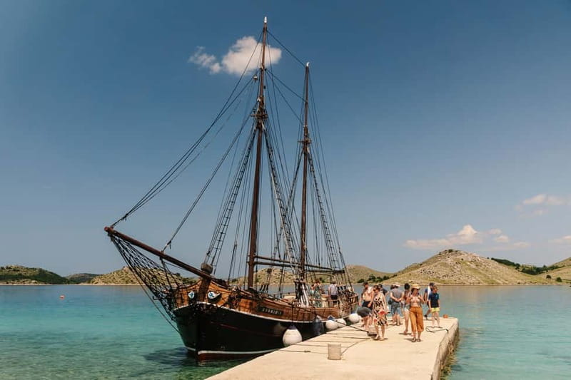 Zadar: Boat Tour with Unlimited Wine & 3 Stops - Key points before you go