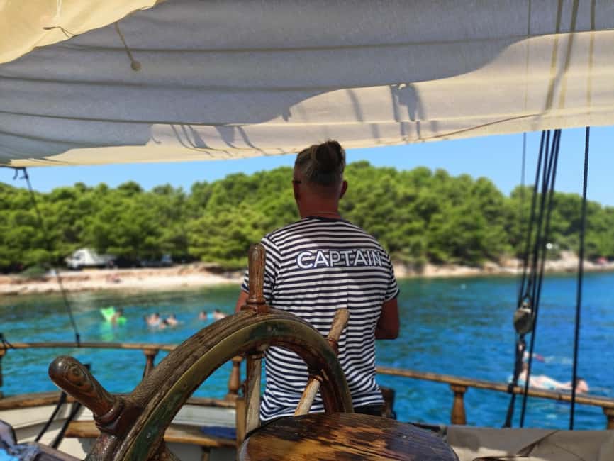 Zadar: Boat Tour with Unlimited Wine & 3 Stops - Kali fishing village and Srdela Snack Bar