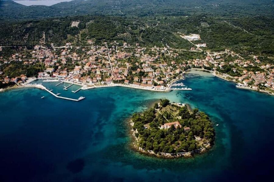 Zadar: Dugi Otok Day Trip to Sakarun & Golubinka Cave - A Sandy Bay Near Molat: Your Final Refresh Before Returning to Zadar